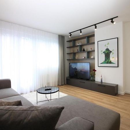 Meeting Point Apartment Sarajevo Luaran gambar