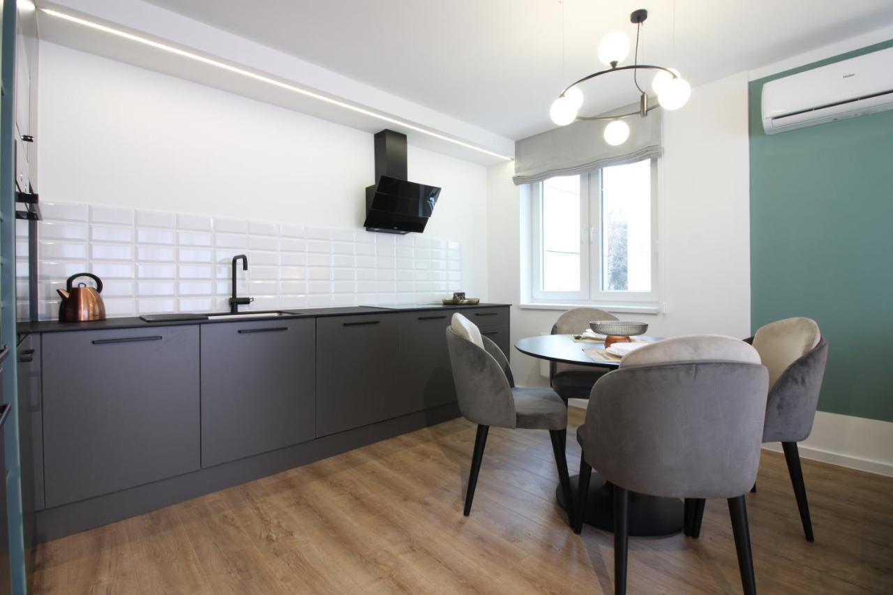 Meeting Point Apartment Sarajevo Luaran gambar