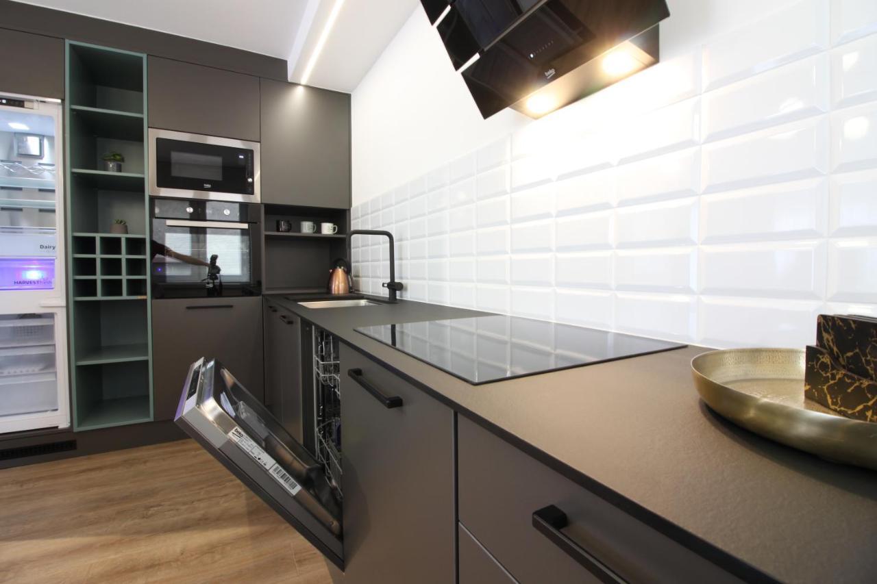 Meeting Point Apartment Sarajevo Luaran gambar