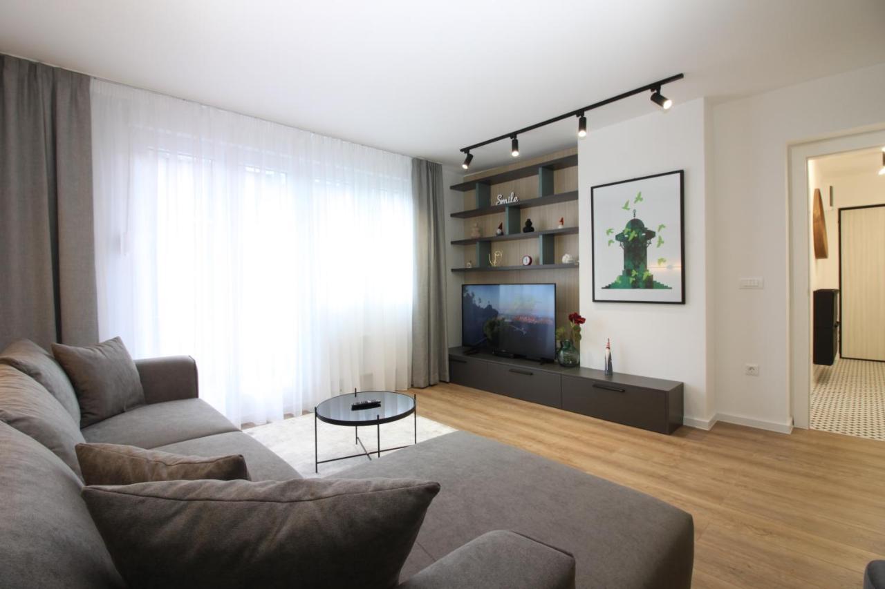 Meeting Point Apartment Sarajevo Luaran gambar