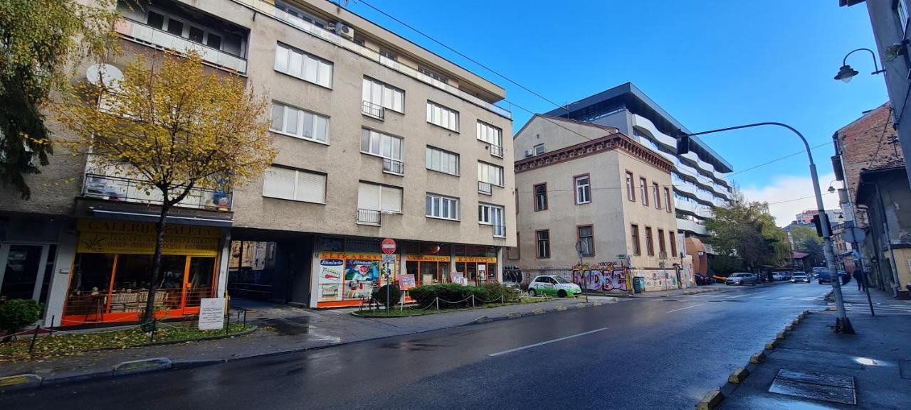 Meeting Point Apartment Sarajevo Luaran gambar